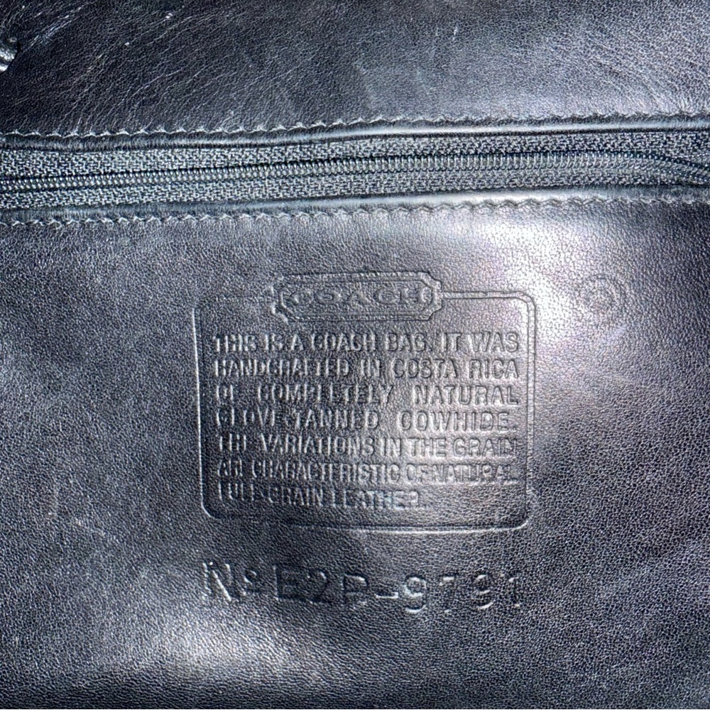 Vintage Coach 9791 Black Leather Backpack With Brass Turn Lock Closure - Picture 10 of 10